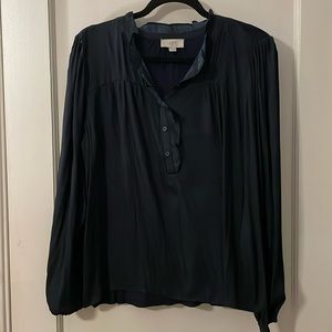 🌸DONATED!🌸 
Loft Top